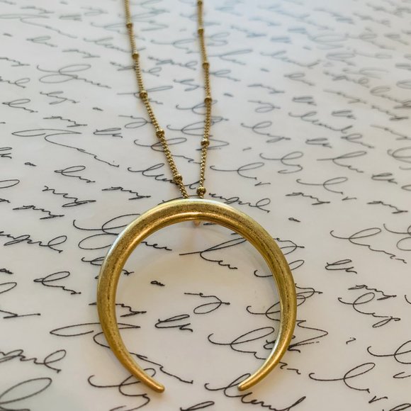 Crescent Horn Pendant Necklace - NWOT - Picture 1 of 4